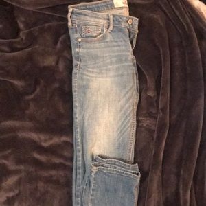 Hollister Jeans - Hollister Straight Leg Skinny Jeans Hollister Jeans - Hollister Straight Leg Skinny Jeans